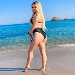 Sandra Blond Edel Escort Hure Frankfurt bietet Gesichtsbesamung über Sexführer diskret bestellen