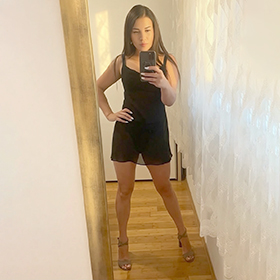 Melinna Escort in Berlin Elite Hure LKW Auto Freizeitkontakte sofort buchen