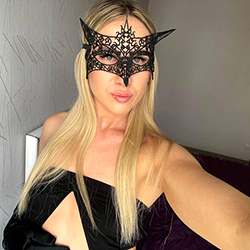 Fanny Night Escort Mülheim Deluxe Pleasure Lady Sex Affair Passionate Service Disabled