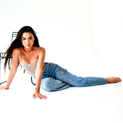 Seductive escort Kenya Sweet in Aachen sensual striptease